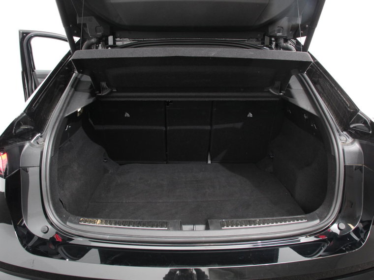 Vehicle Image 38