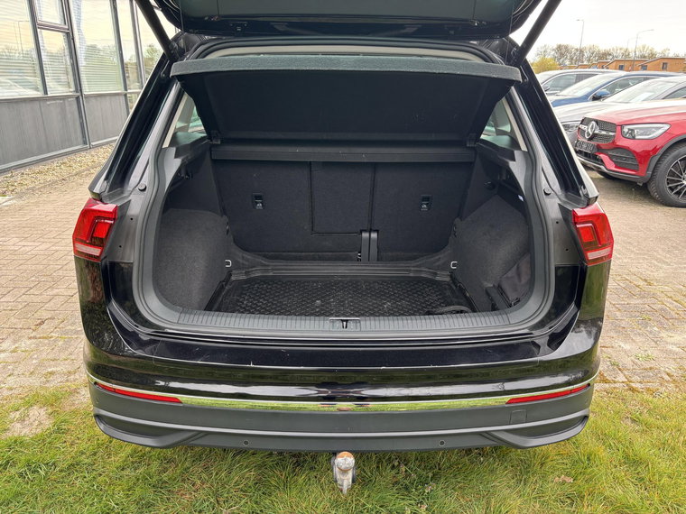 Vehicle Image 26