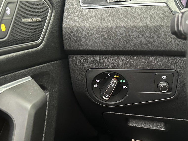 Vehicle Image 47