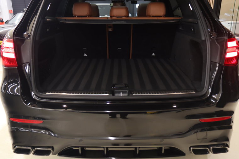 Vehicle Image 39