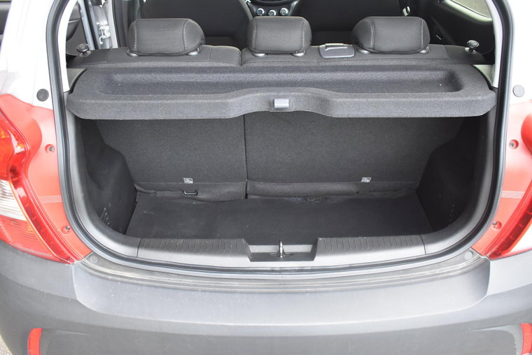 Vehicle Image 13