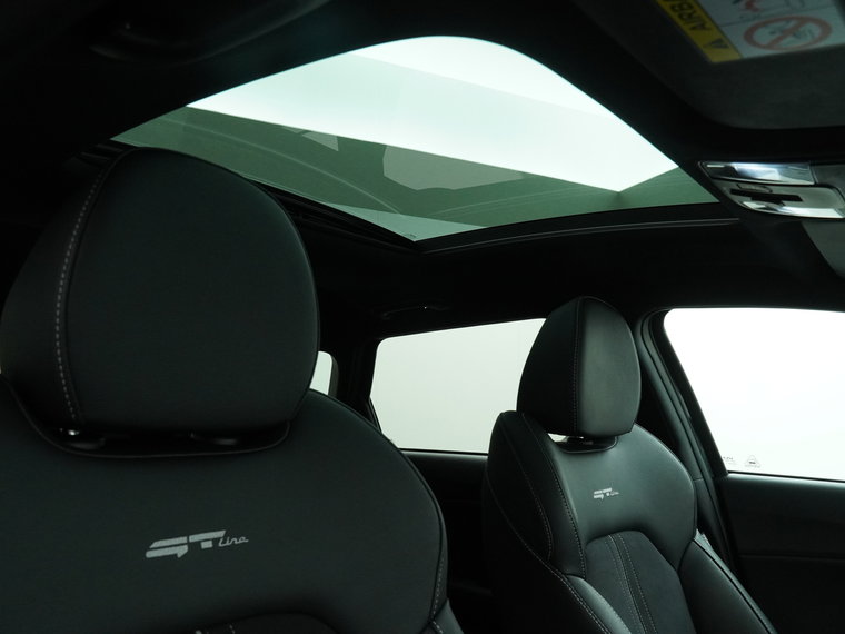 Vehicle Image 45