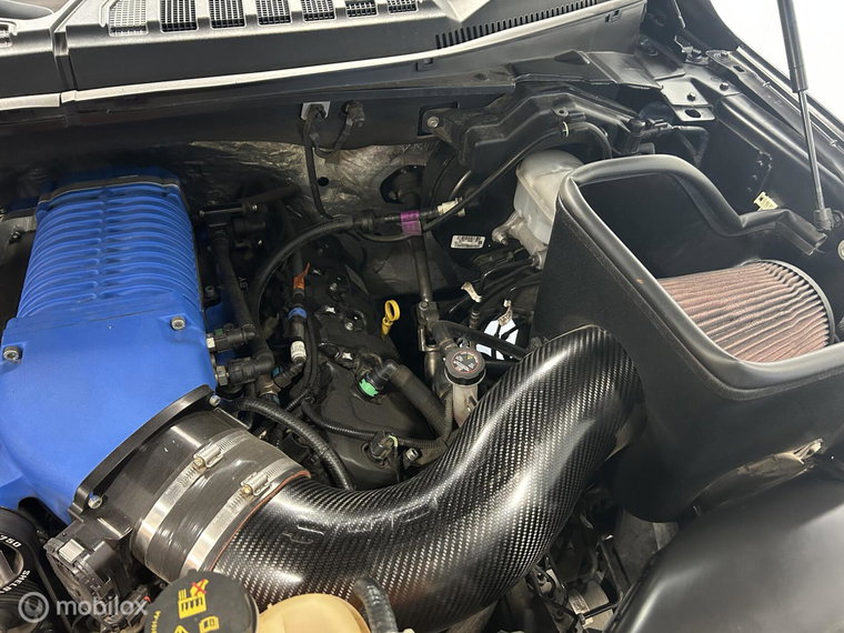 Vehicle Image 33