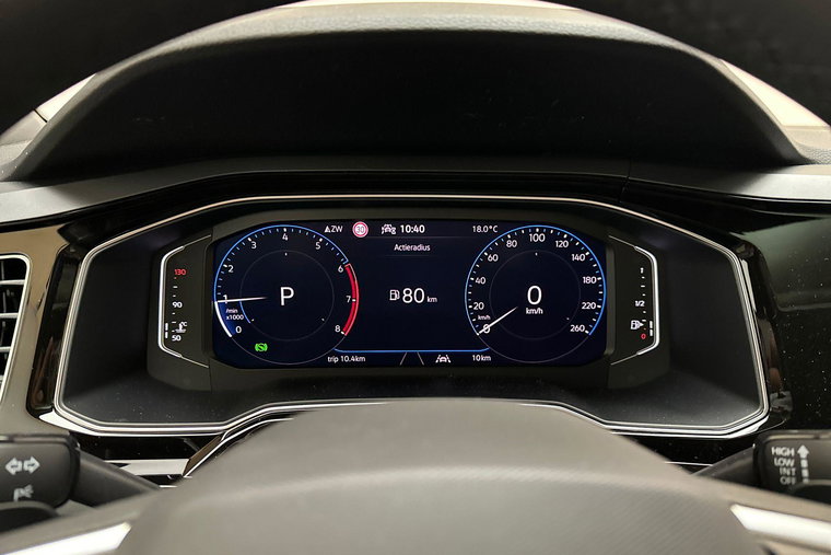 Vehicle Image 23