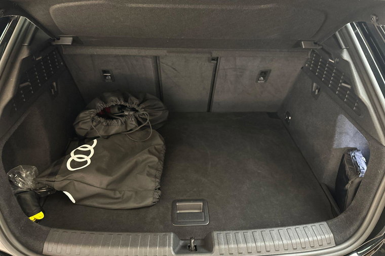 Vehicle Image 41
