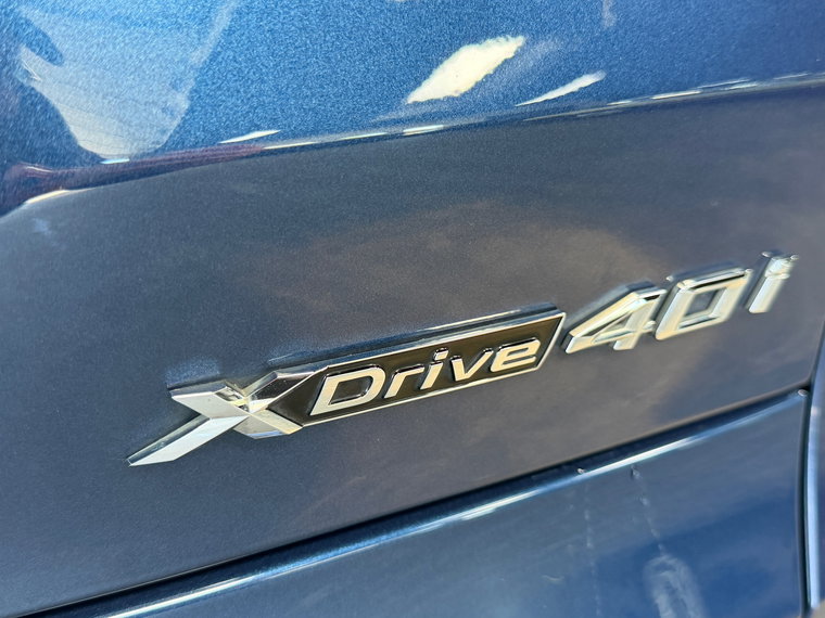 Vehicle Image 40