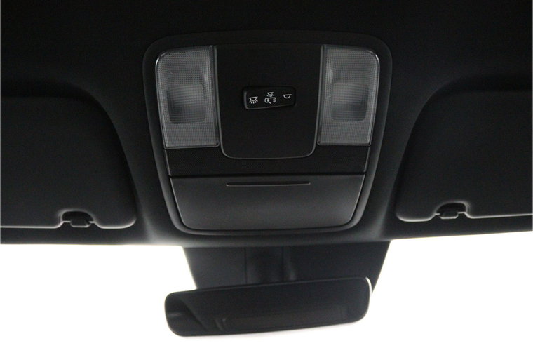 Vehicle Image 42