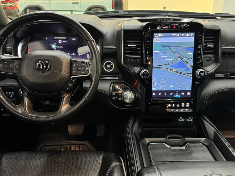 Vehicle Image 22