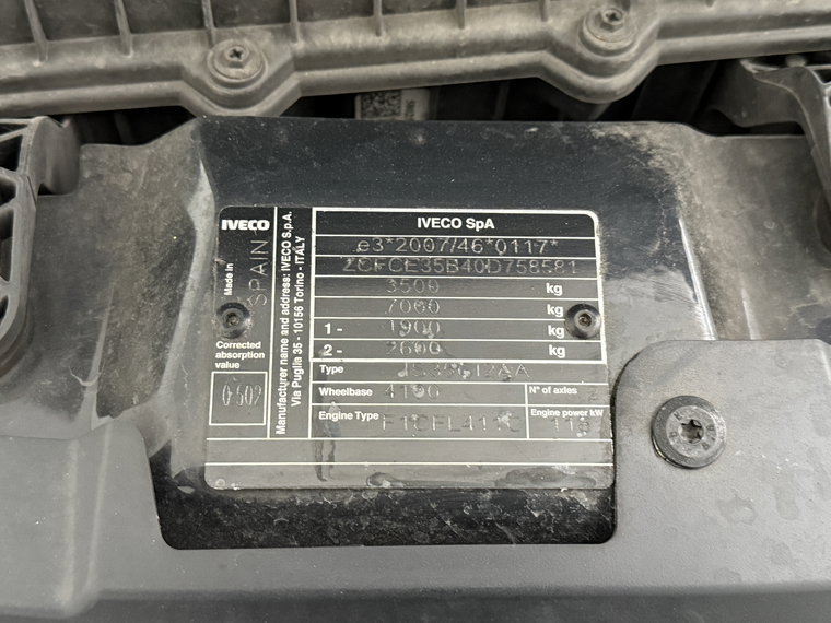Vehicle Image 22