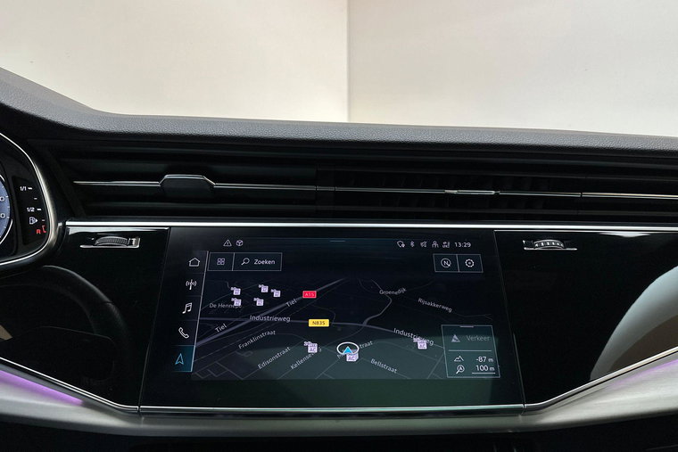 Vehicle Image 31