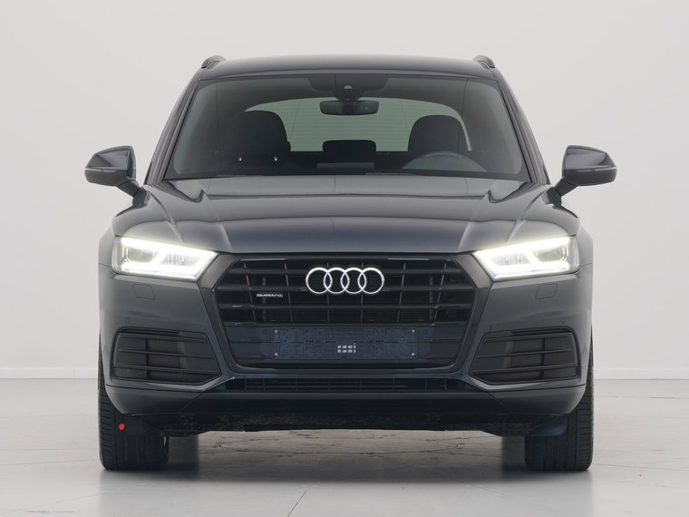 Vehicle Image 8