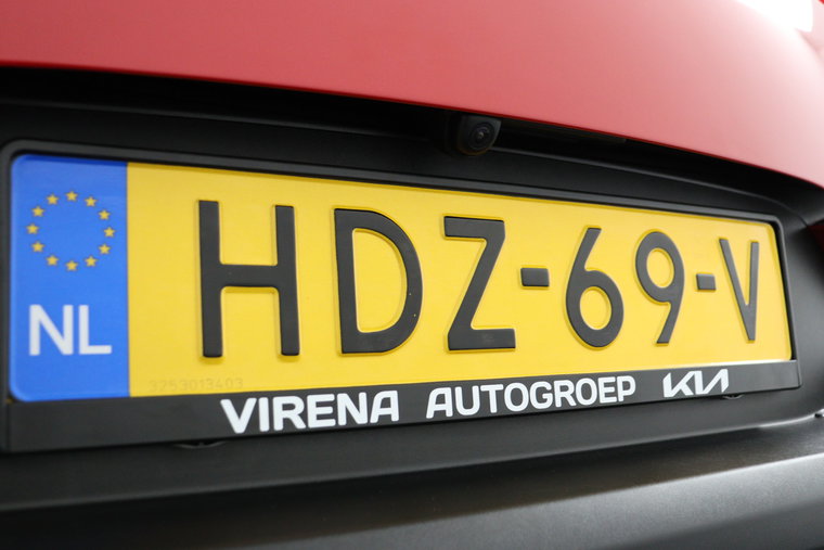 Vehicle Image 36