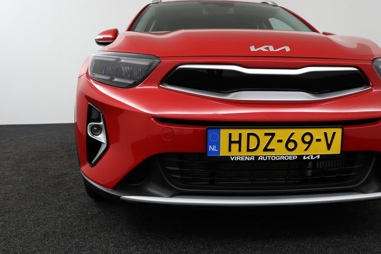 Vehicle Image 38