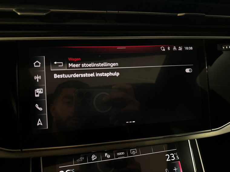 Vehicle Image 39