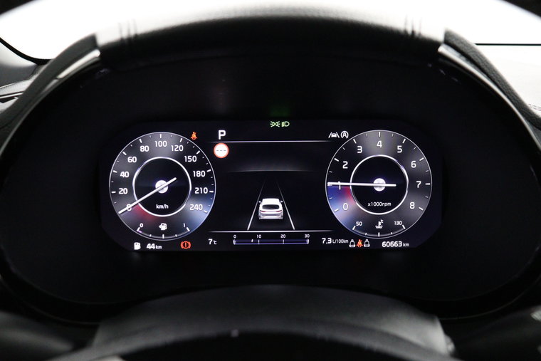 Vehicle Image 21