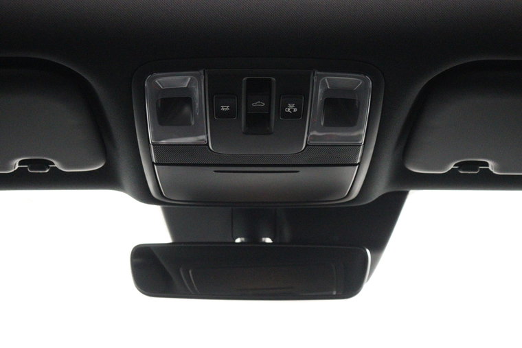 Vehicle Image 35