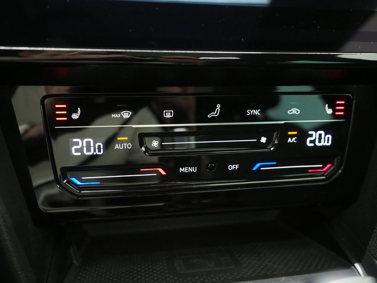 Vehicle Image 34