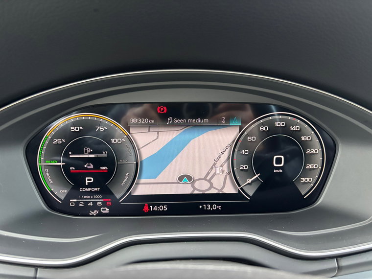 Vehicle Image 36