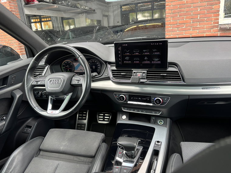 Vehicle Image 38
