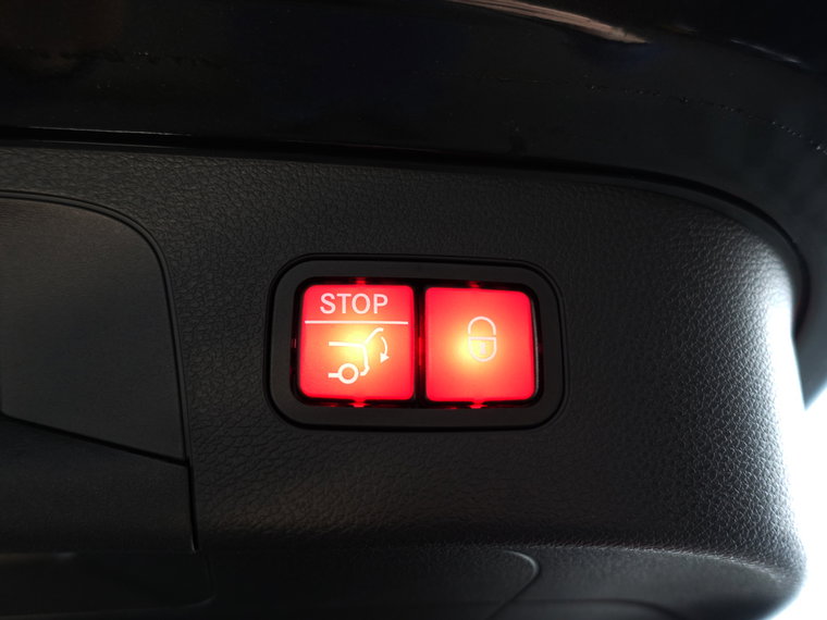 Vehicle Image 40