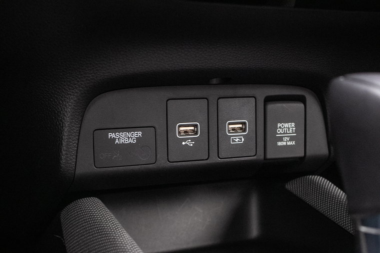 Vehicle Image 23