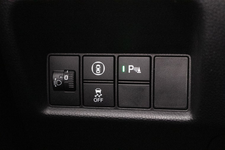 Vehicle Image 38