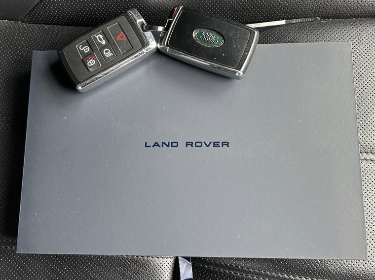 Vehicle Image 24