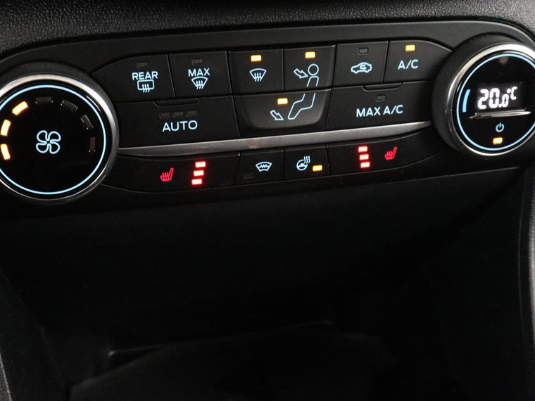 Vehicle Image 26