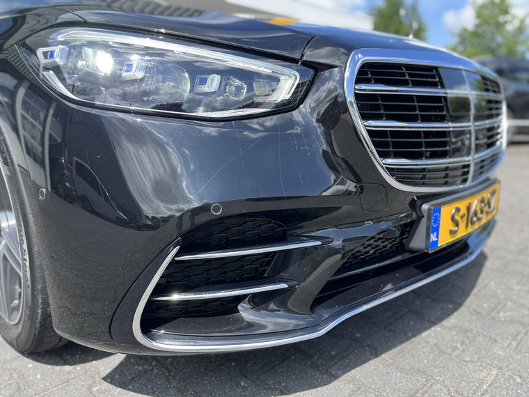 Vehicle Image 23