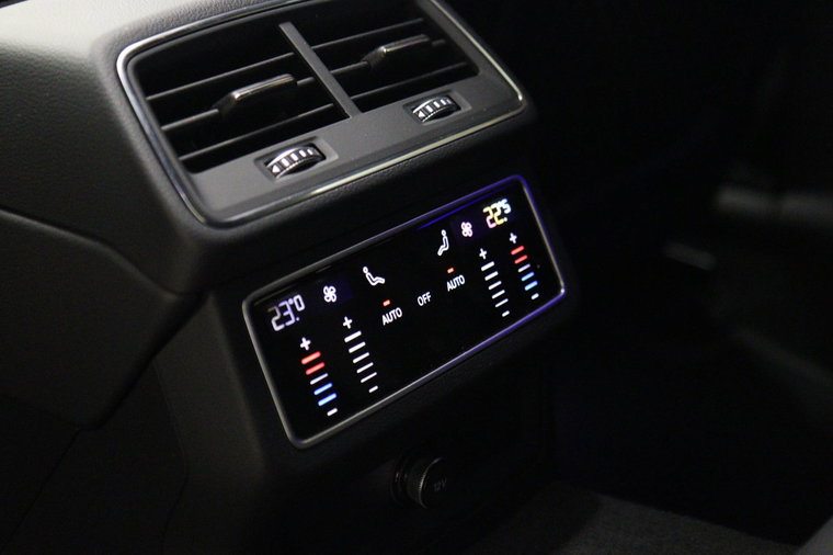 Vehicle Image 53