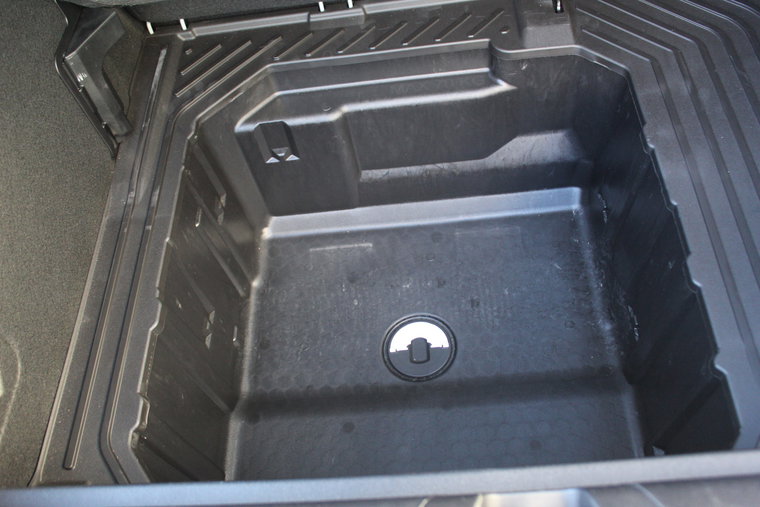 Vehicle Image 37