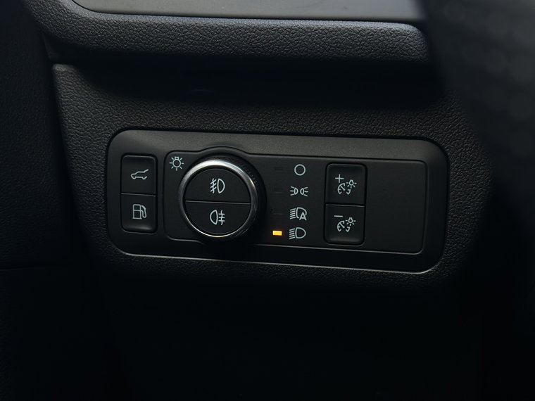 Vehicle Image 29