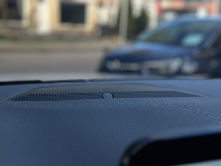 Vehicle Image 34