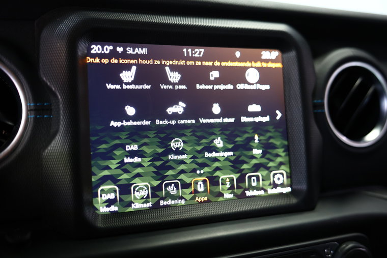 Vehicle Image 17