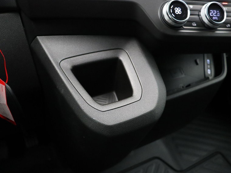 Vehicle Image 27