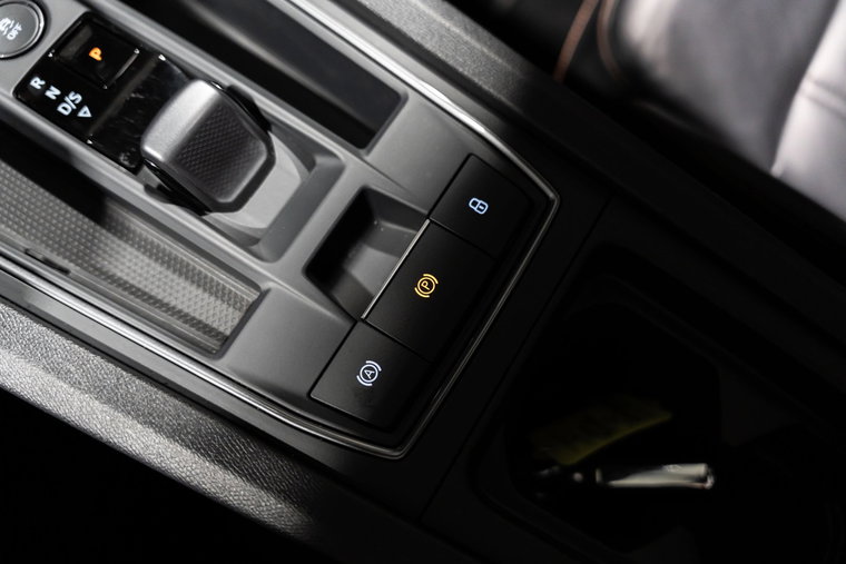 Vehicle Image 40
