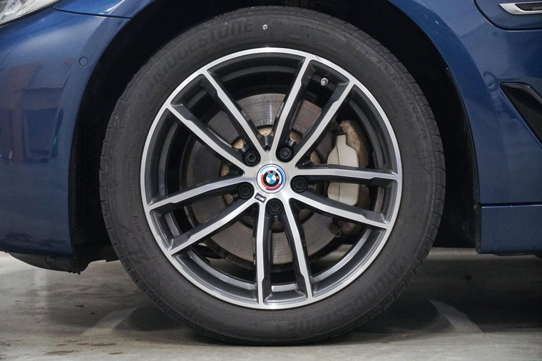 Vehicle Image 39