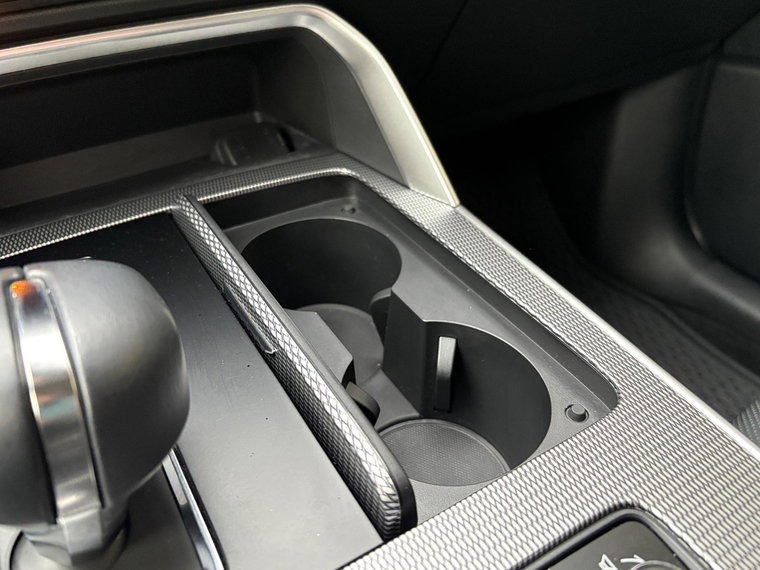 Vehicle Image 40