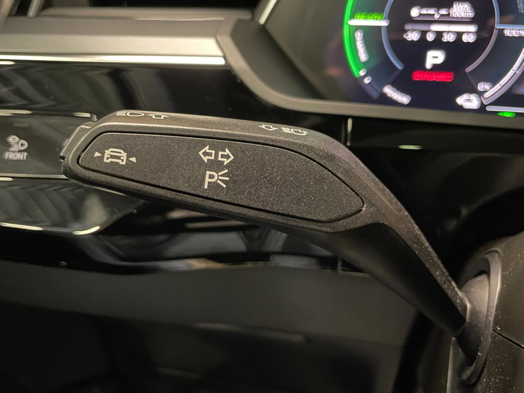 Vehicle Image 48
