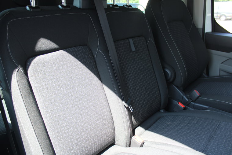 Vehicle Image 33