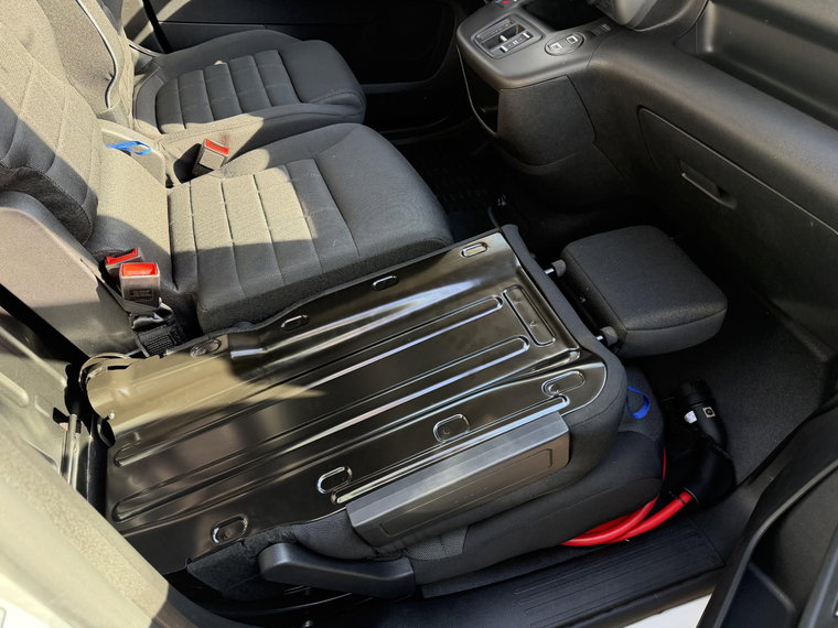 Vehicle Image 30