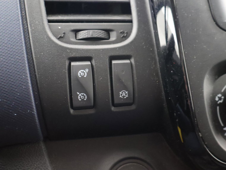 Vehicle Image 27