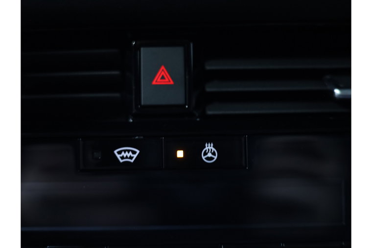 Vehicle Image 27