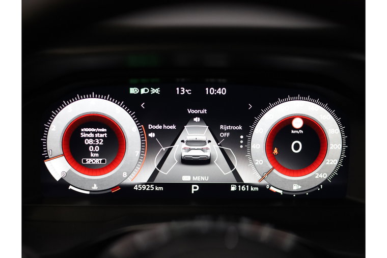 Vehicle Image 32