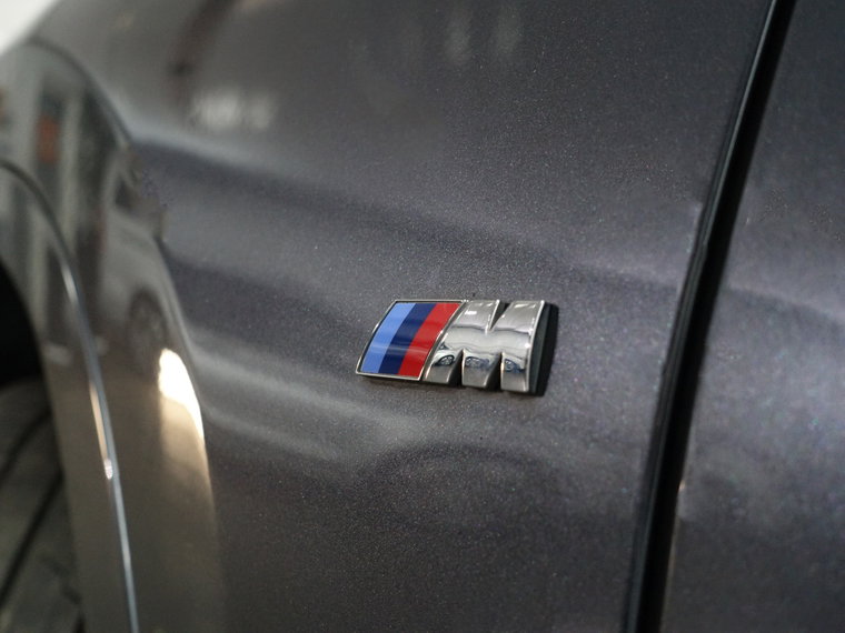 Vehicle Image 37