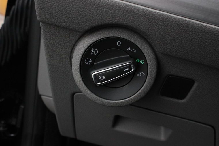 Vehicle Image 24