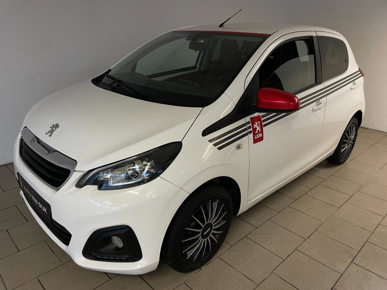 Vehicle Image 8