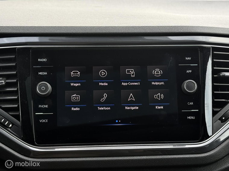 Vehicle Image 26