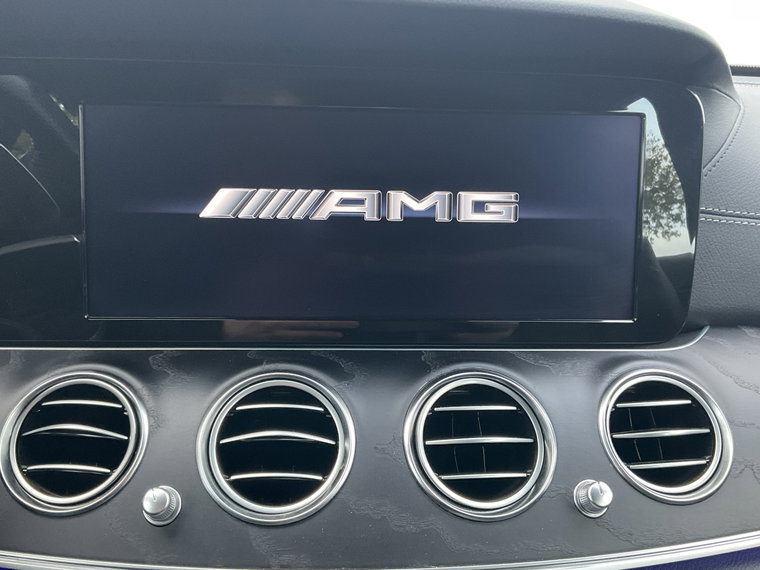 Vehicle Image 52