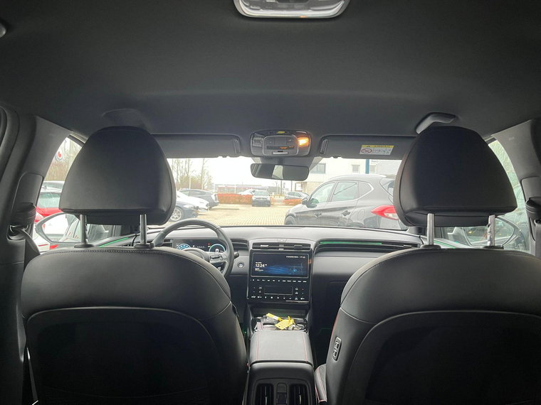 Vehicle Image 33